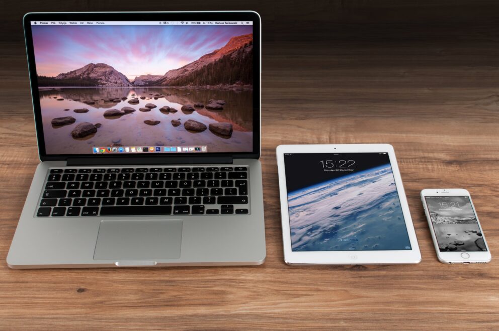 Navigating Market Saturation: How to Stand Out Through Differentiation