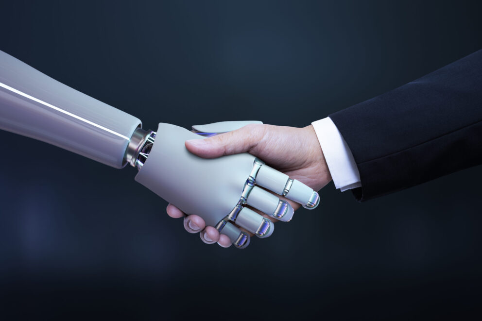 8 Key Topics for B2B Companies to Consider When Implementing AI Solutions